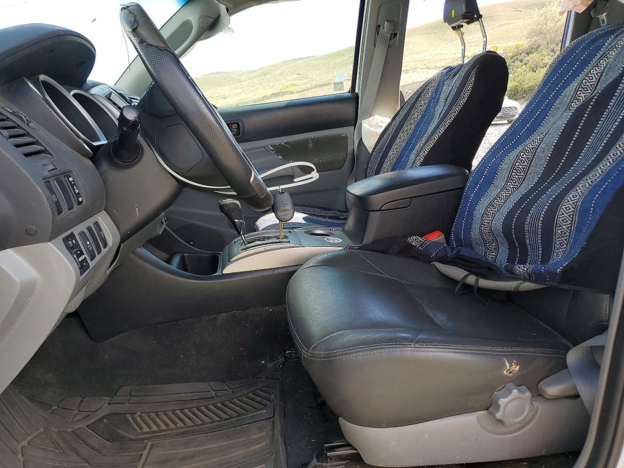 2015 TOYOTA TACOMA