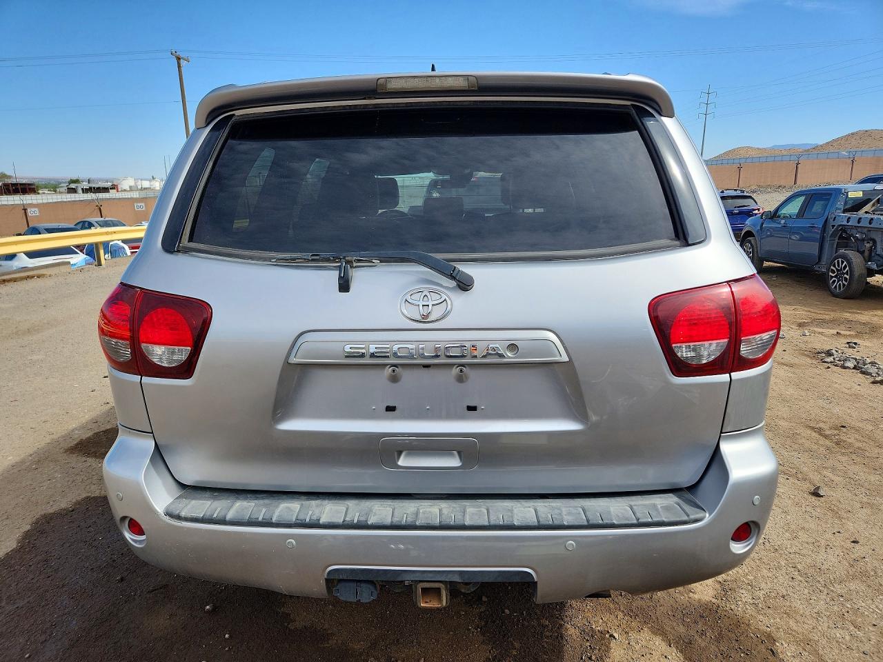 2018 TOYOTA SEQUOIA