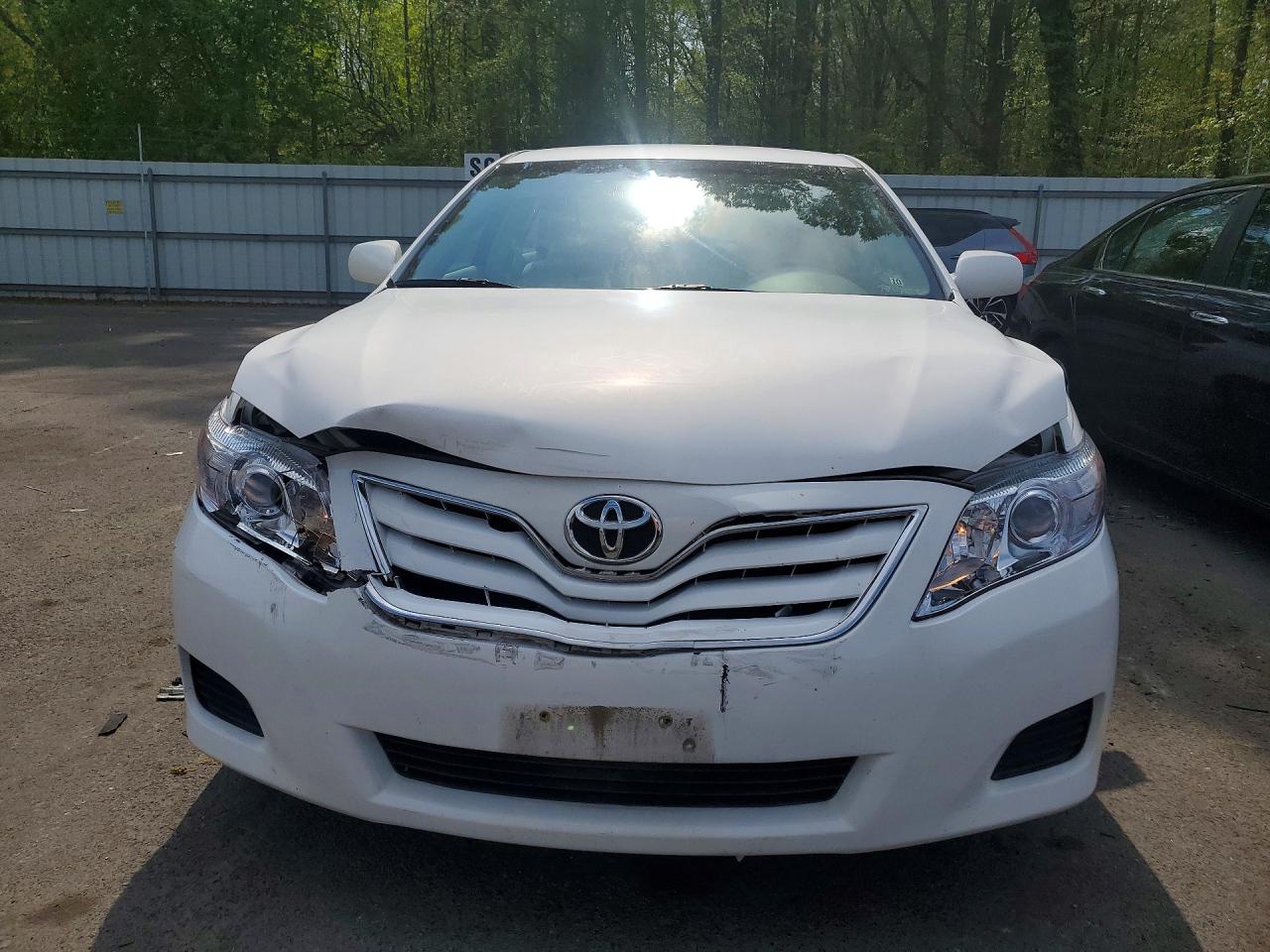 2011 TOYOTA CAMRY