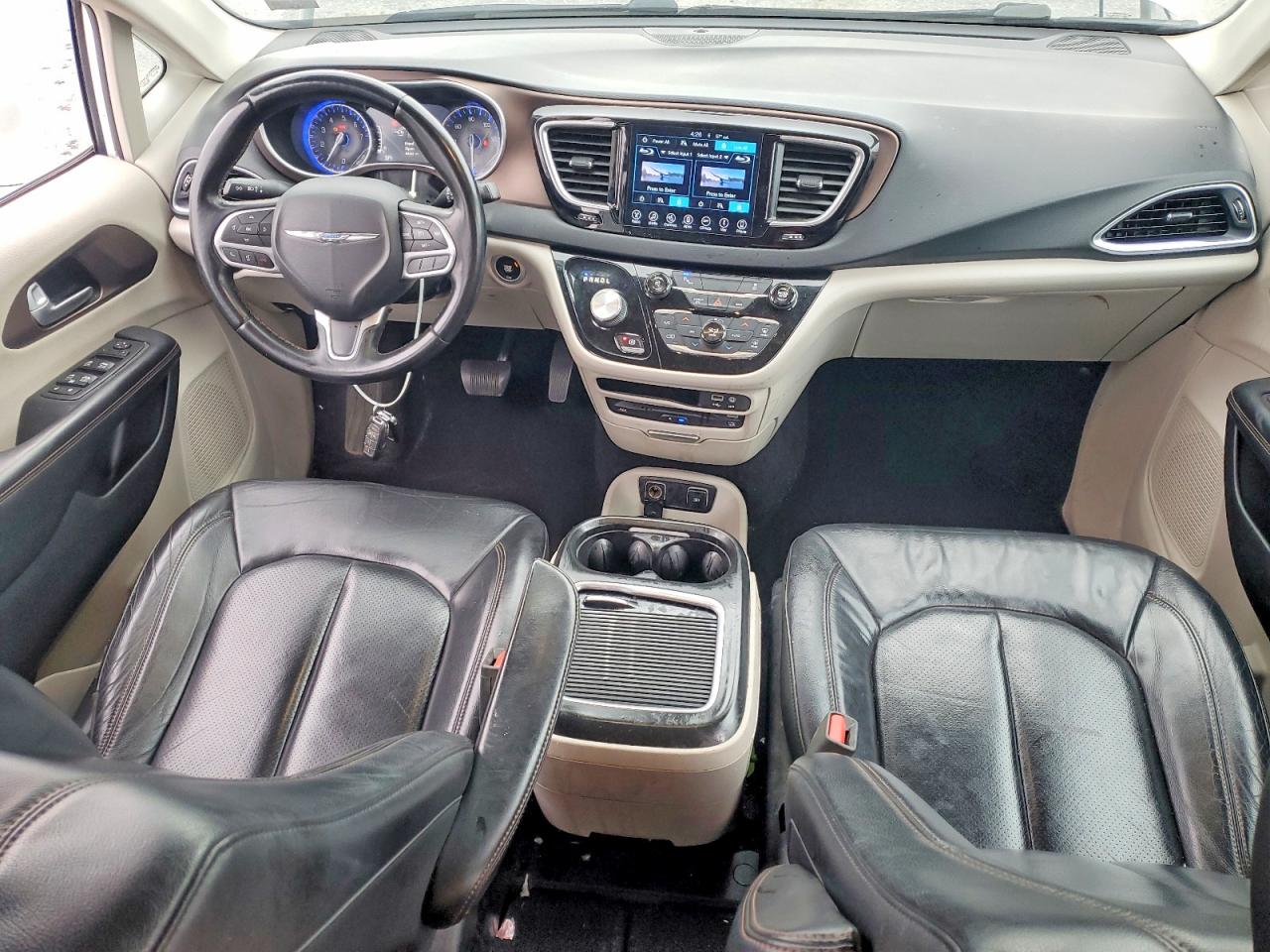 2017 CHRYSLER PACIFICA