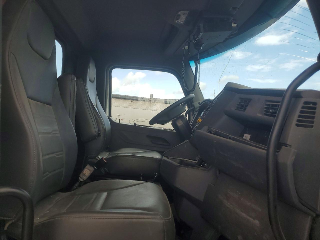 2025 PETERBILT ALL OTHER