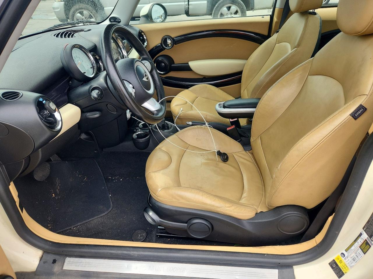 2010 MINI COOPER