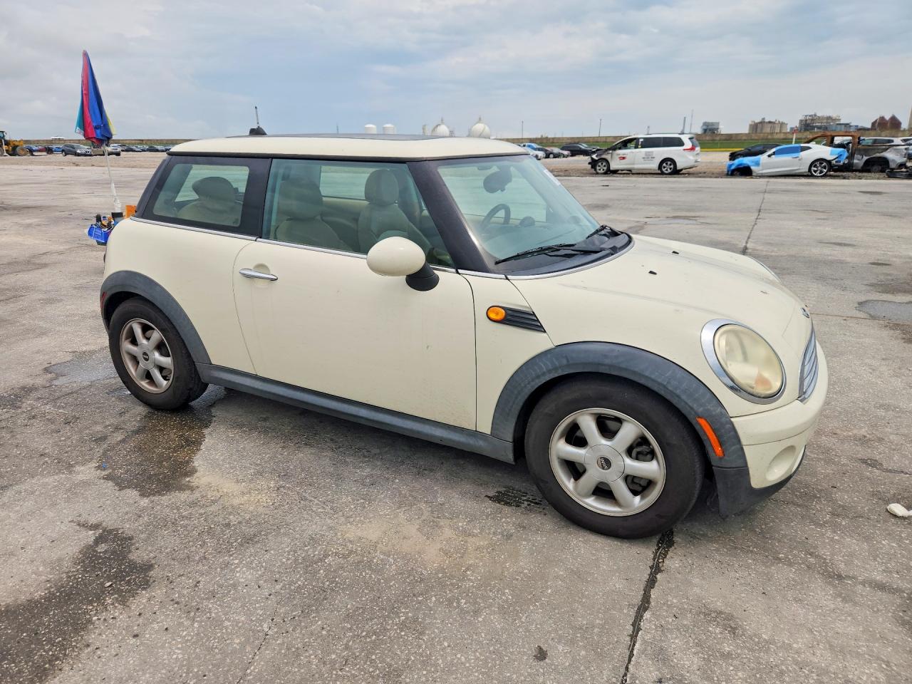 2010 MINI COOPER