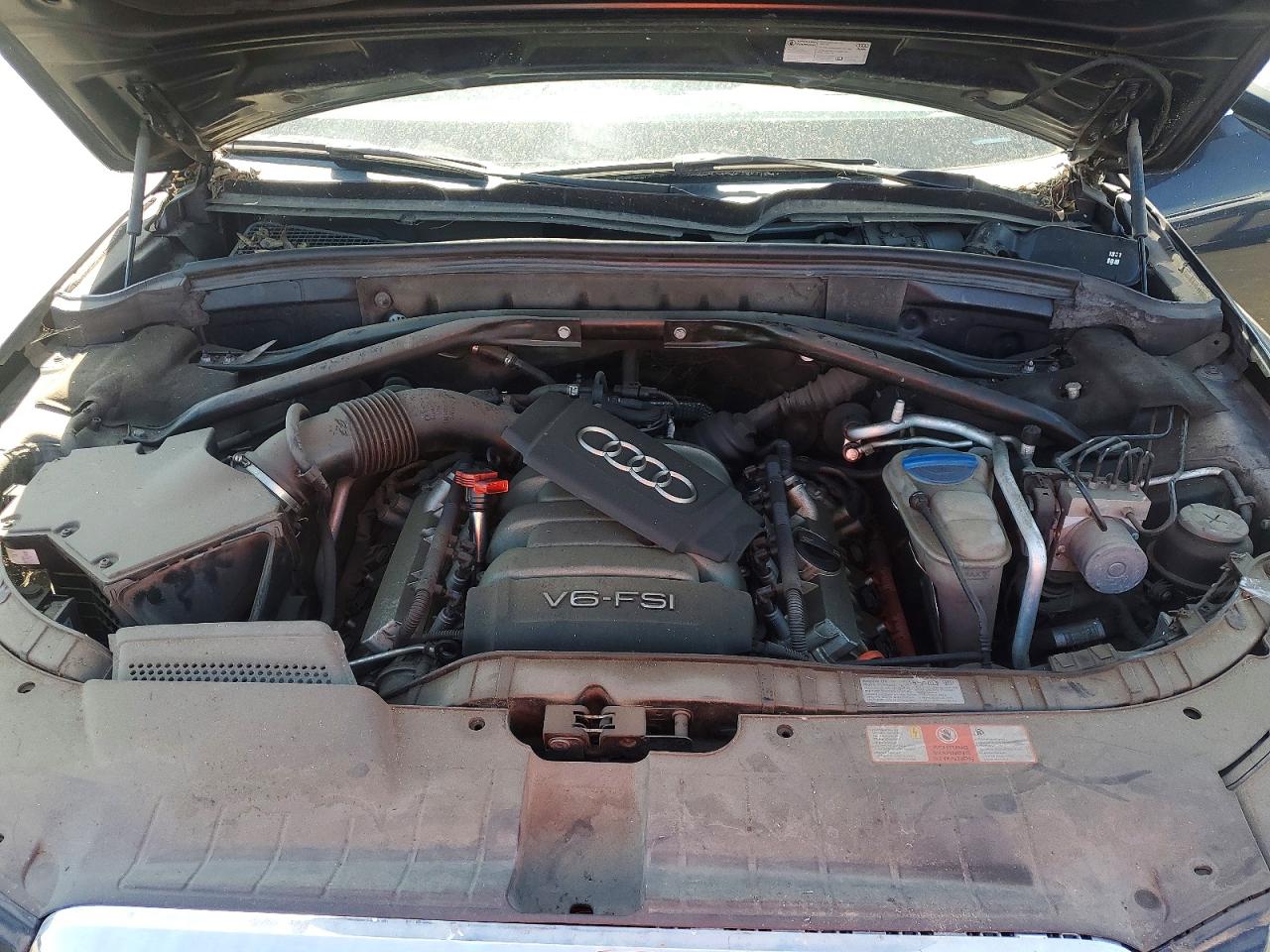 2010 AUDI Q5