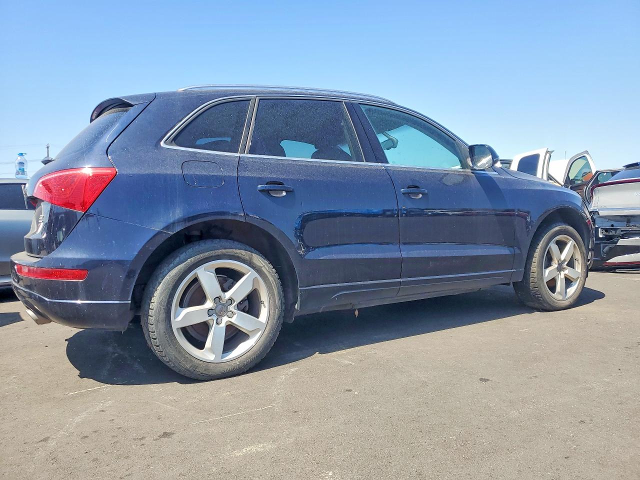 2010 AUDI Q5