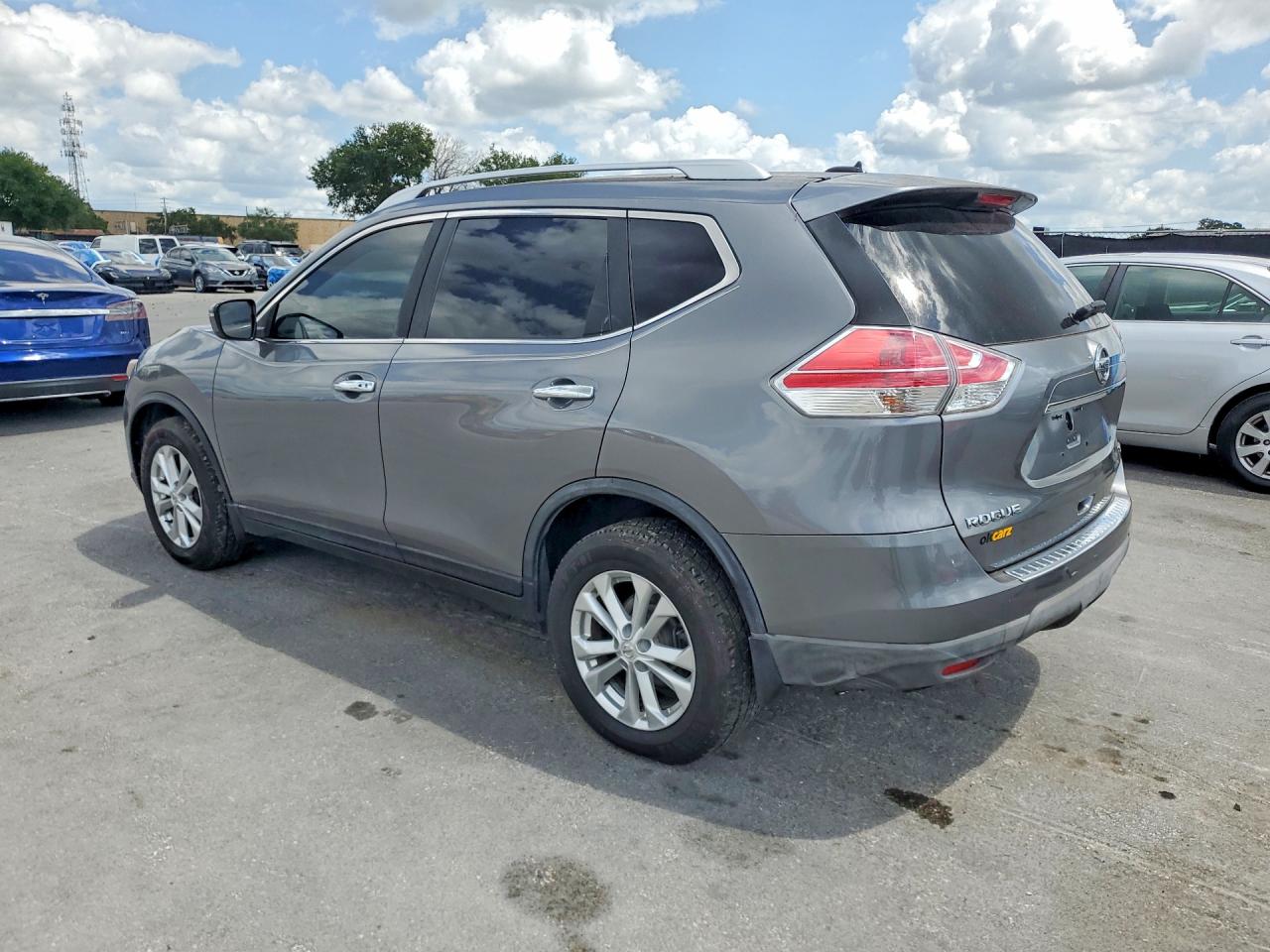 2016 NISSAN ROGUE