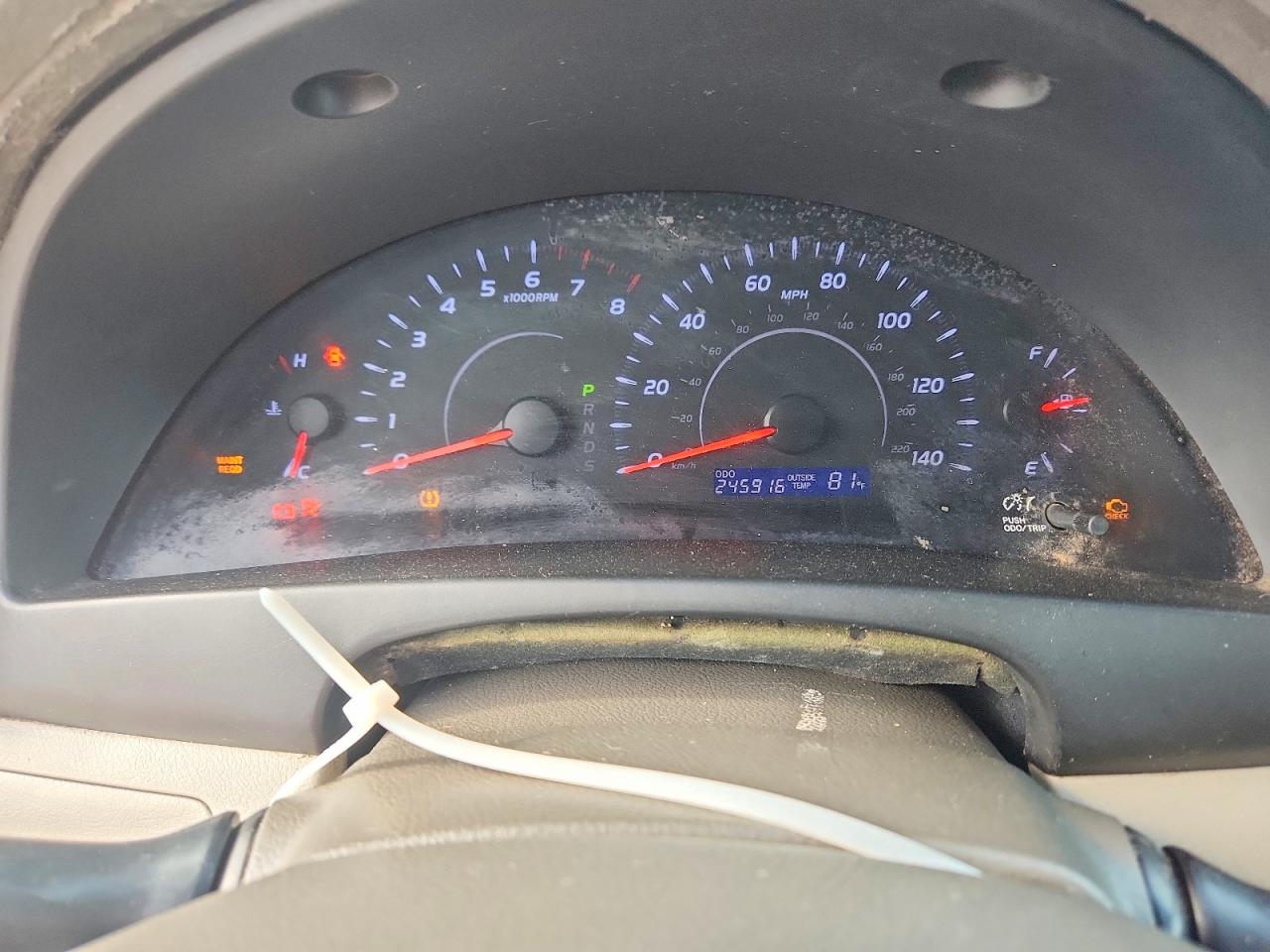 2011 TOYOTA CAMRY