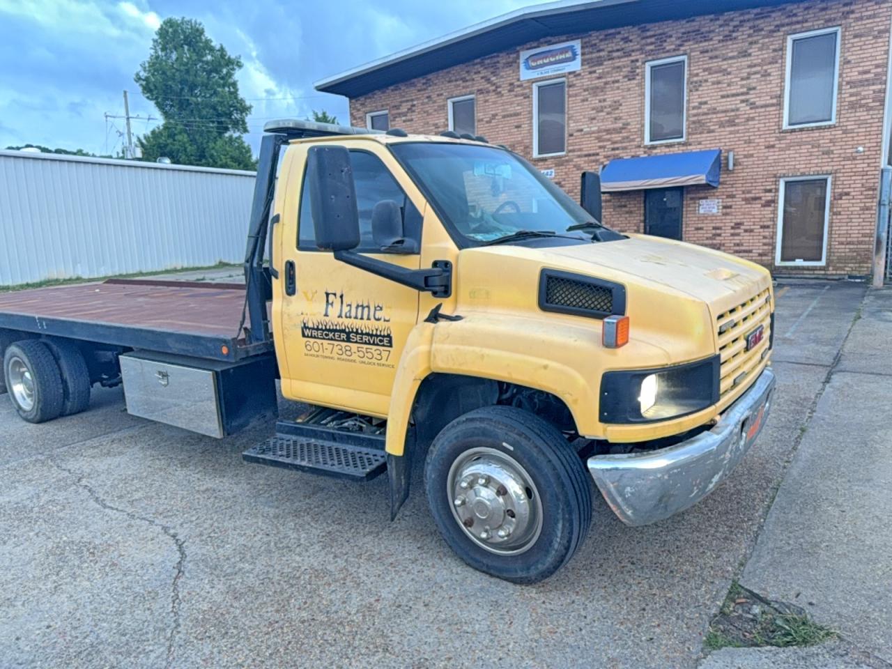 2004 GMC C/K/R5500