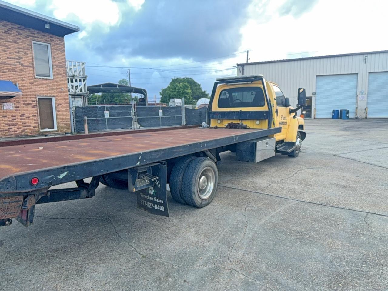 2004 GMC C/K/R5500