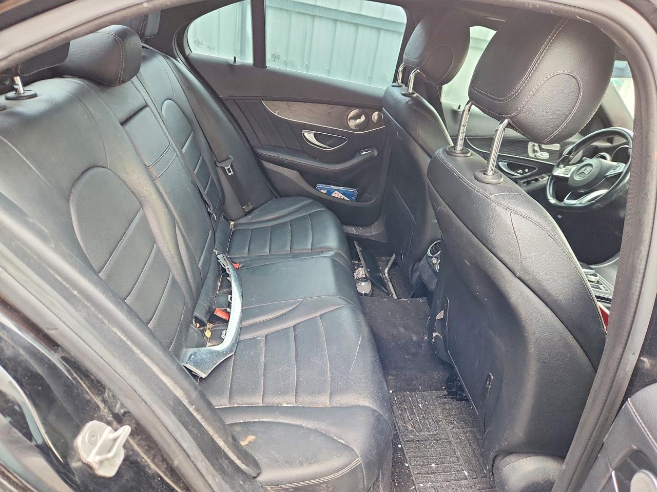 2015 MERCEDES-BENZ C-CLASS