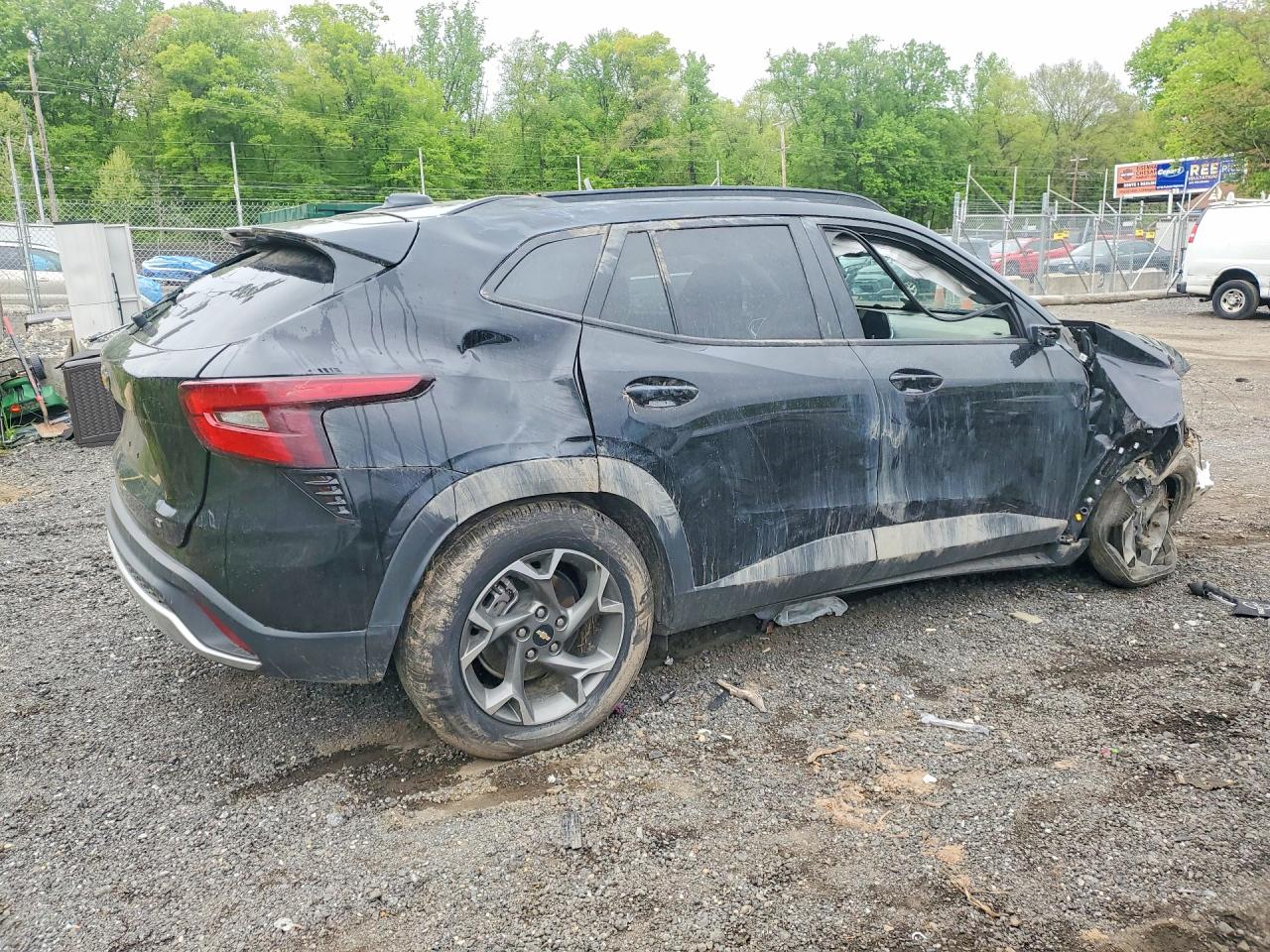 2025 CHEVROLET TRAX