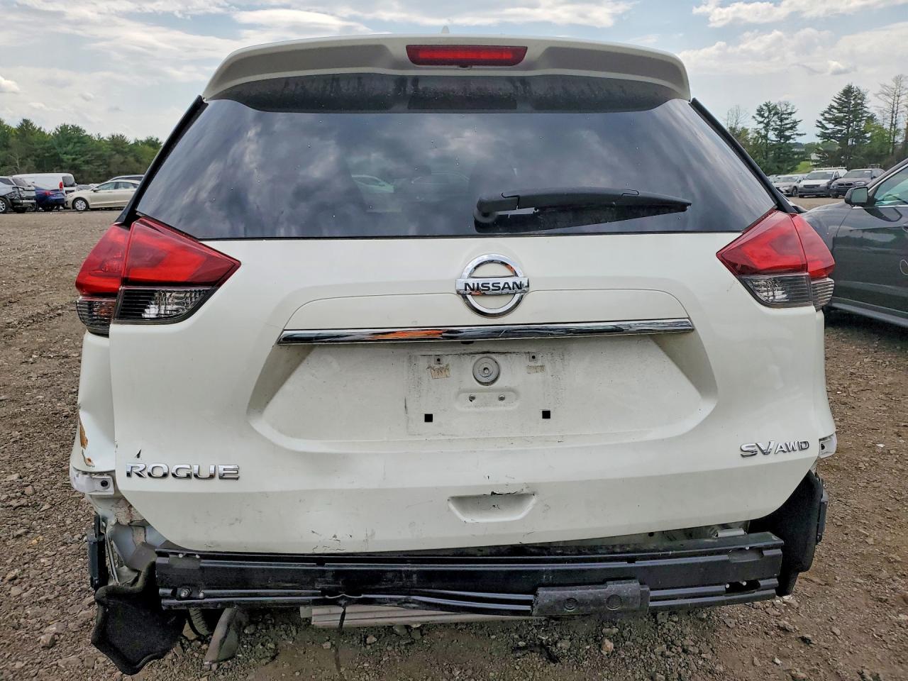 2018 NISSAN ROGUE