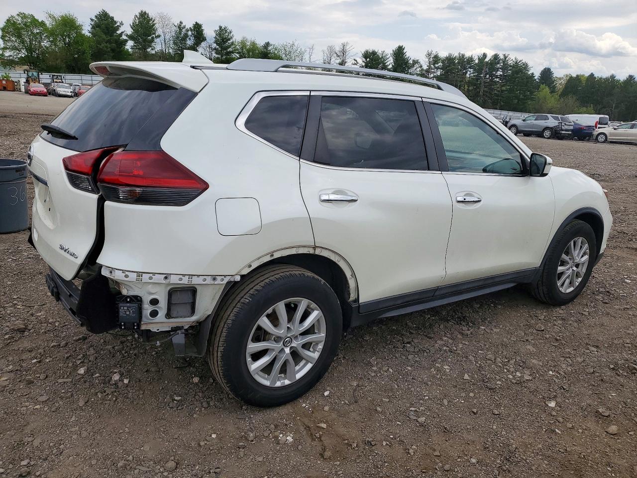 2018 NISSAN ROGUE