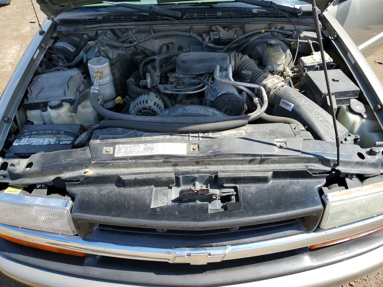 2002 CHEVROLET S10