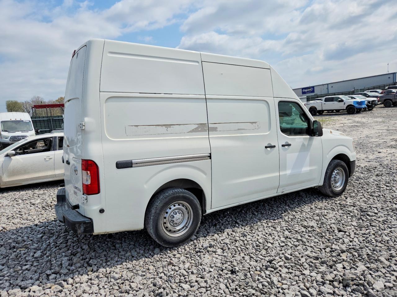 2014 NISSAN NV