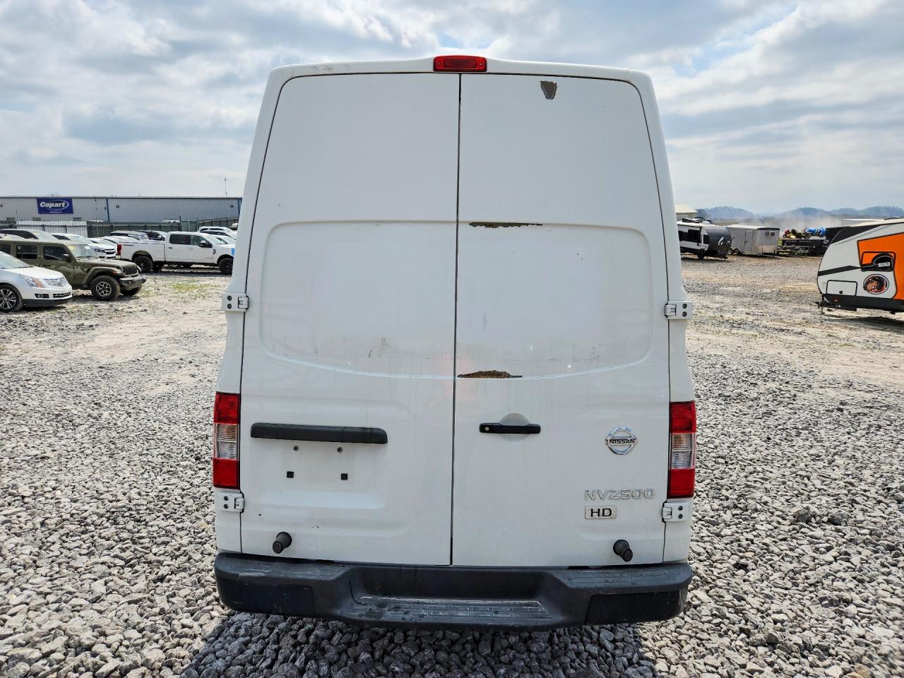 2014 NISSAN NV