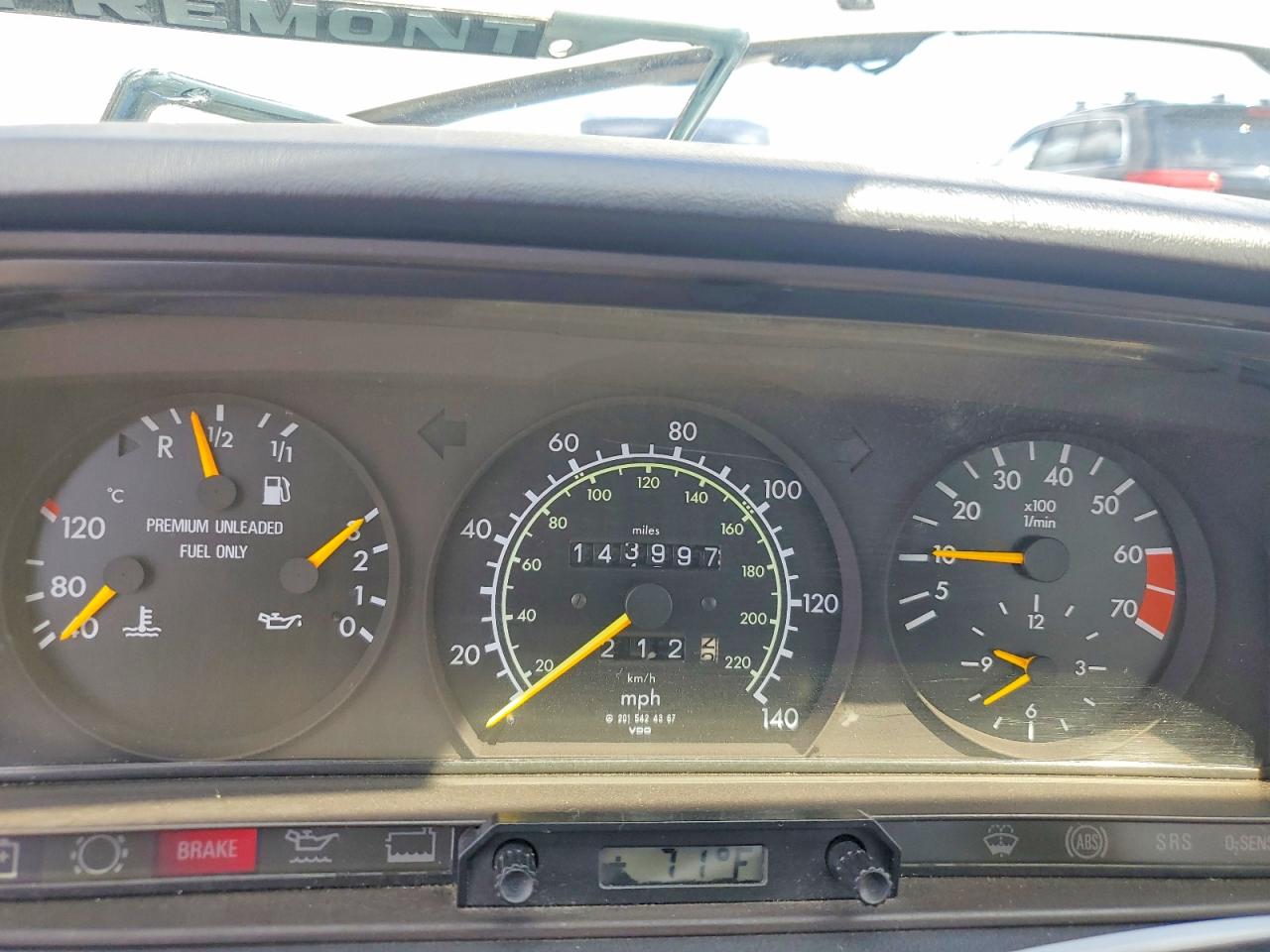 1993 MERCEDES-BENZ 190-CLASS