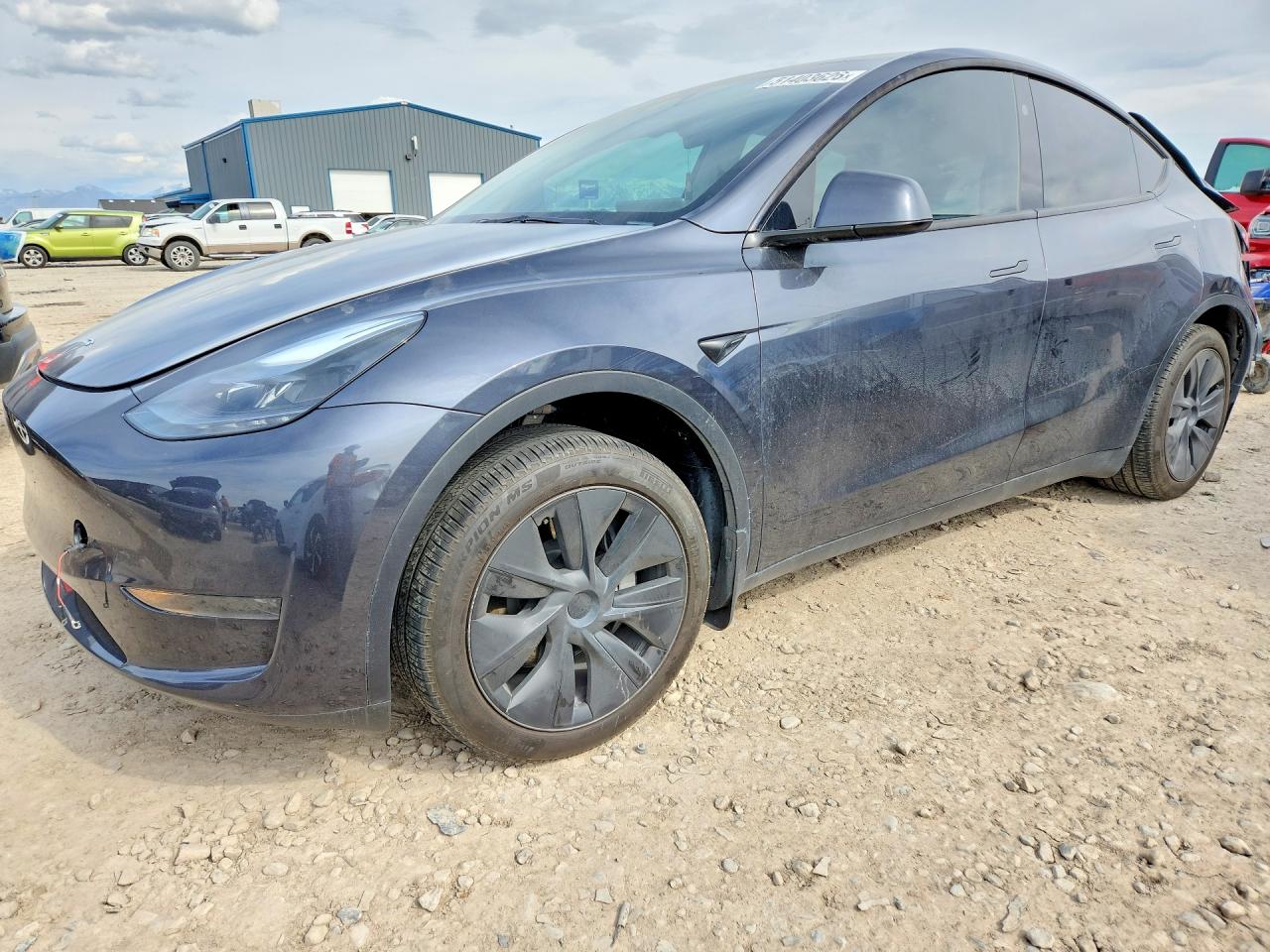 2024 TESLA MODEL Y