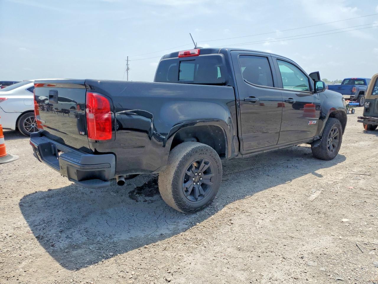 2022 CHEVROLET COLORADO