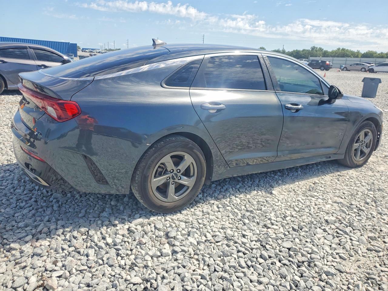 2022 KIA K5