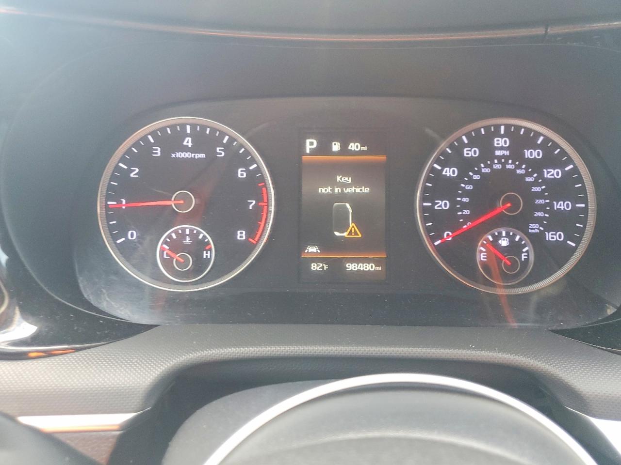 2022 KIA K5