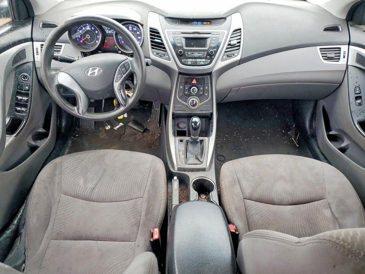 2016 HYUNDAI ELANTRA