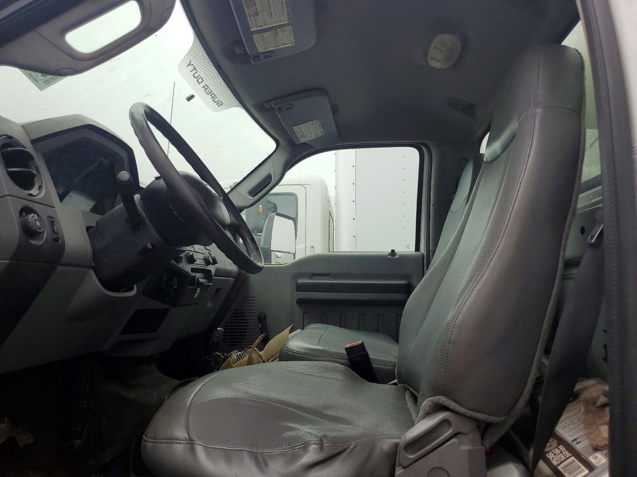 2012 FORD F750