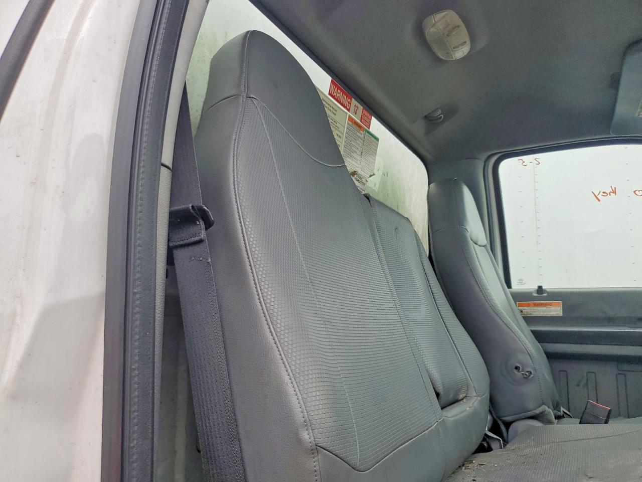 2012 FORD F750
