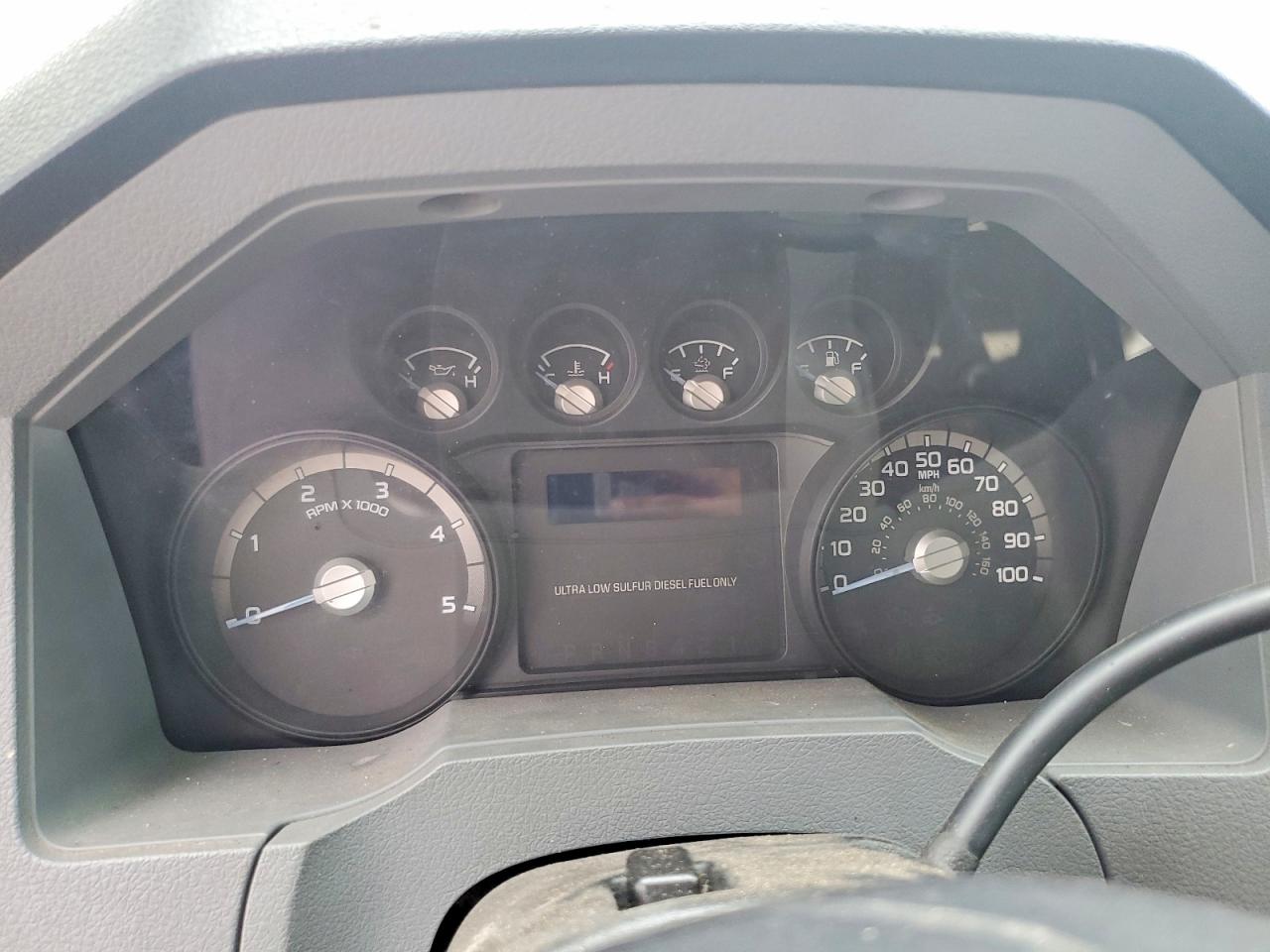 2012 FORD F750