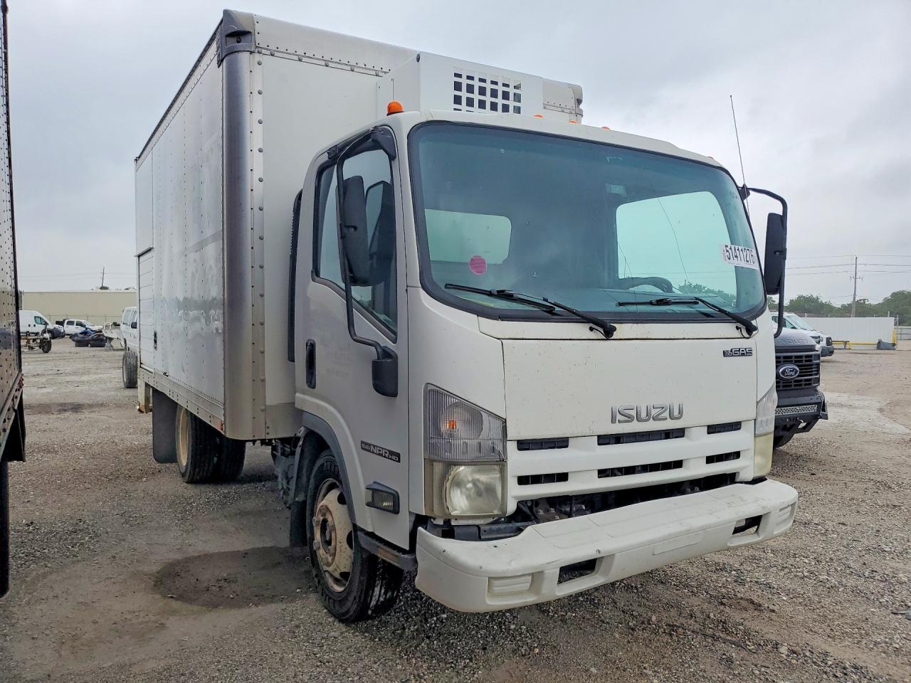 2014 ISUZU NPR