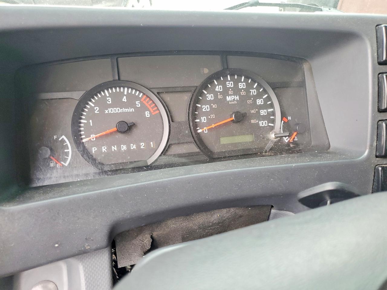 2014 ISUZU NPR