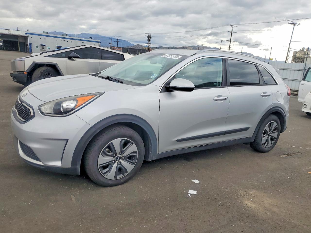 2017 KIA NIRO