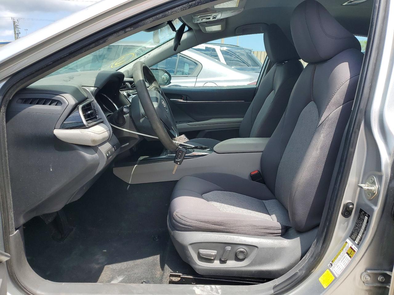 2020 TOYOTA CAMRY