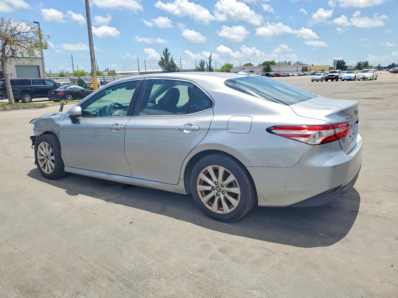 2020 TOYOTA CAMRY