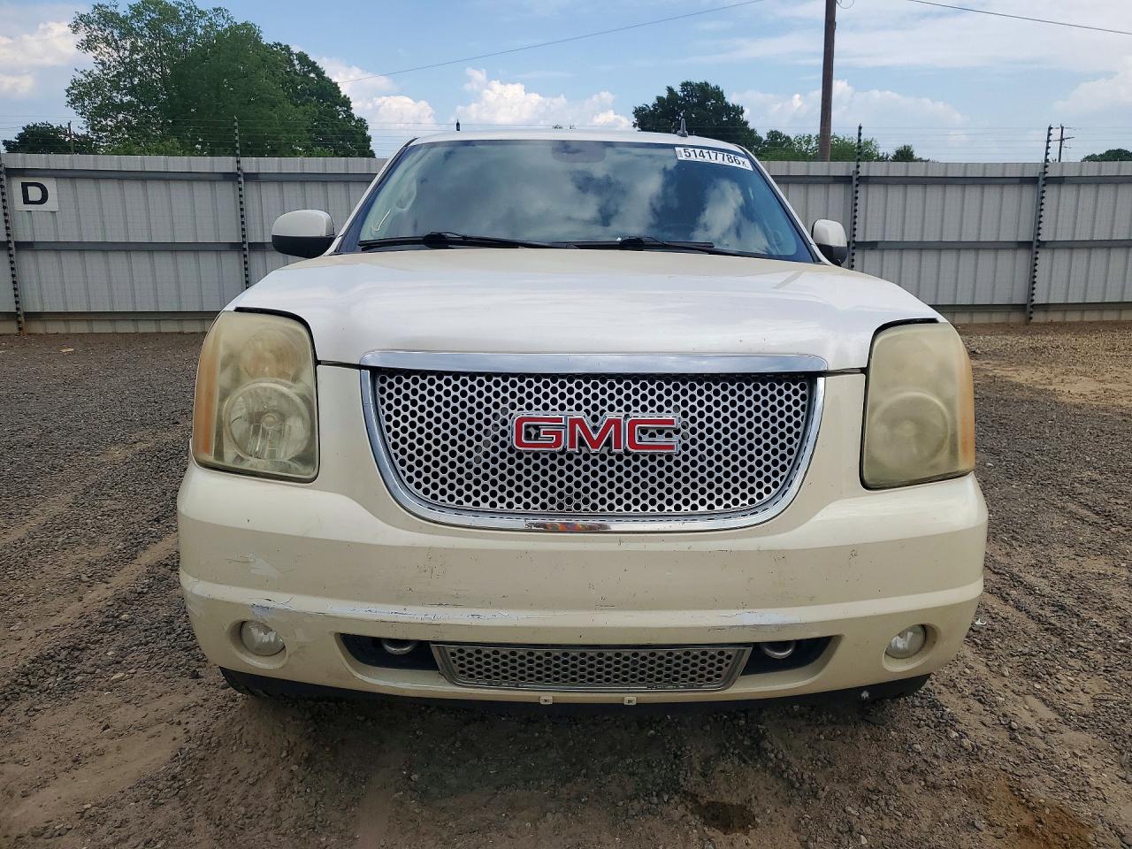 2009 GMC YUKON