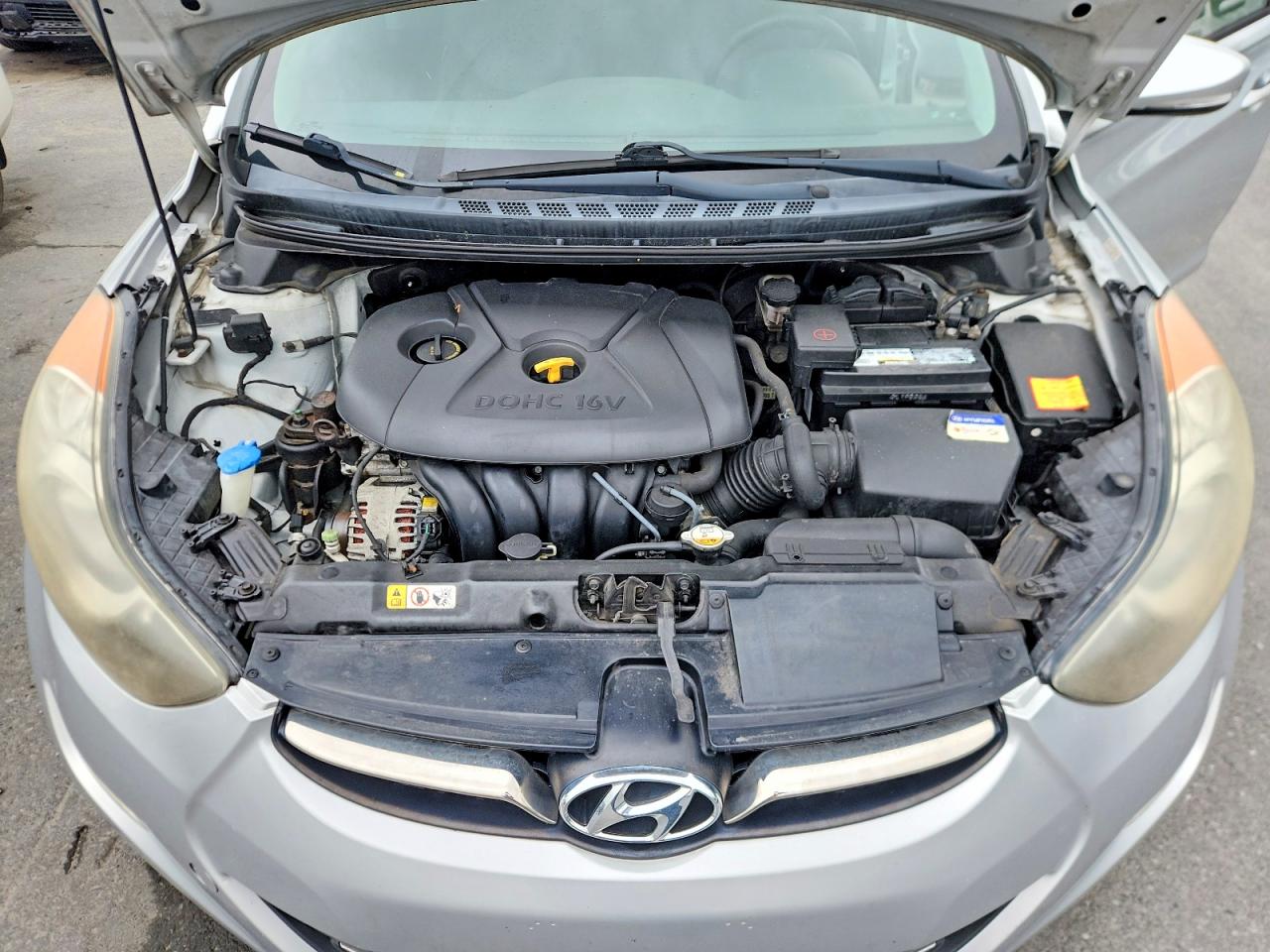 2013 HYUNDAI ELANTRA