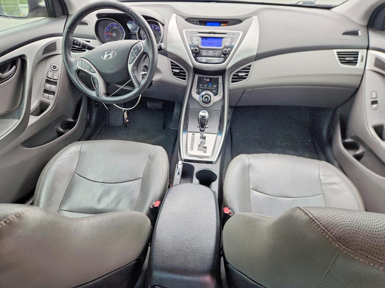 2013 HYUNDAI ELANTRA