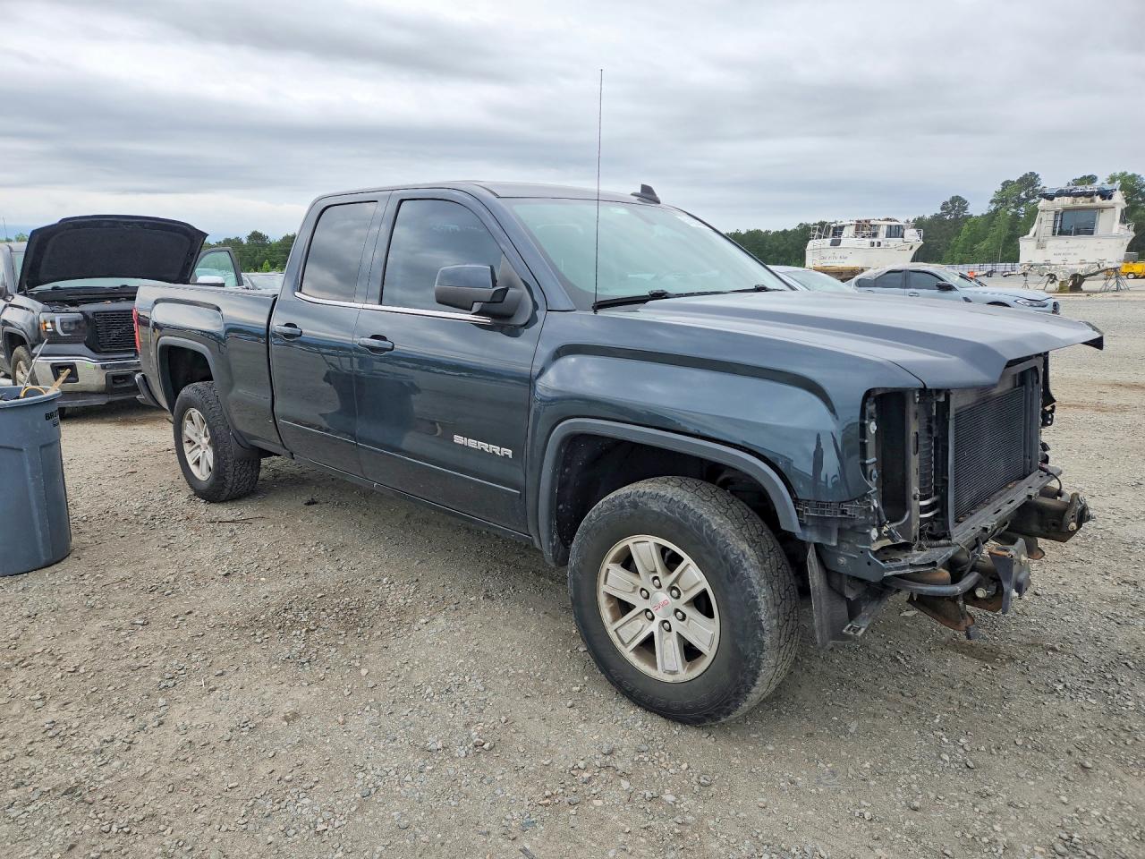 2018 GMC SIERRA