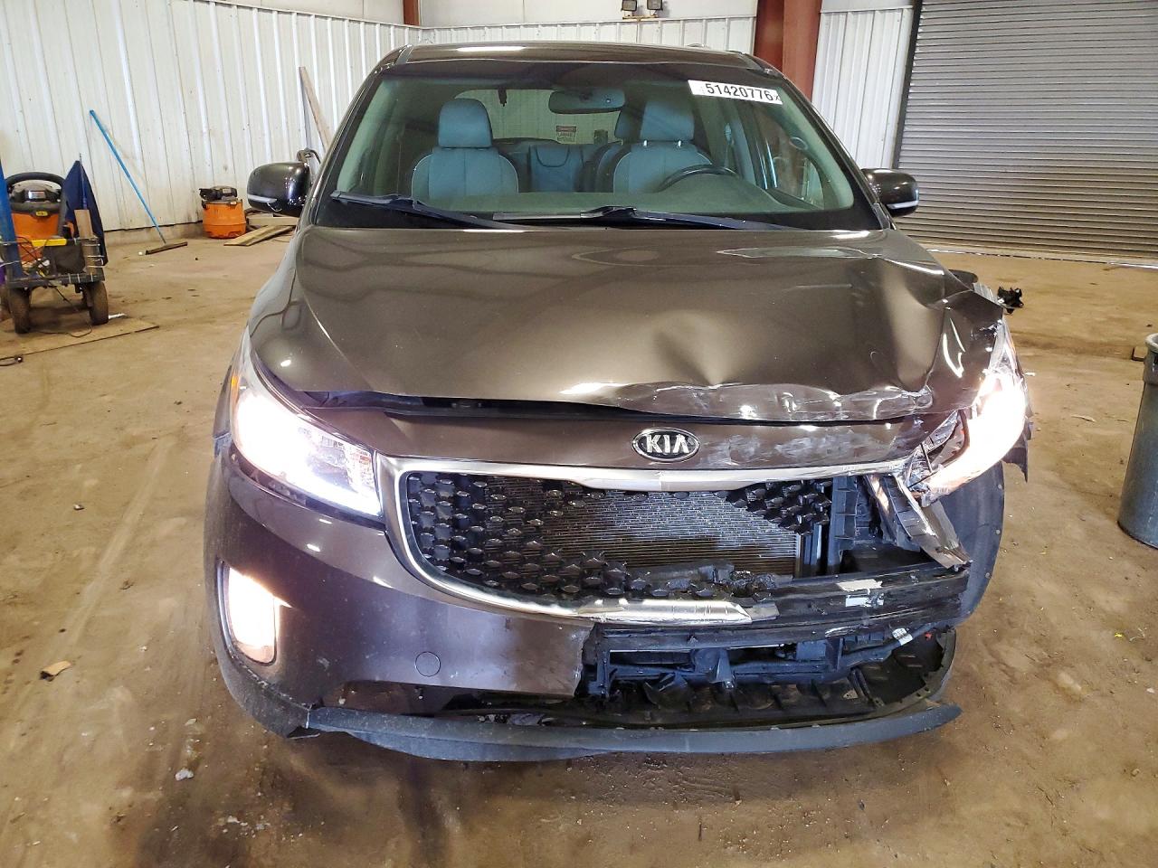 2016 KIA SEDONA