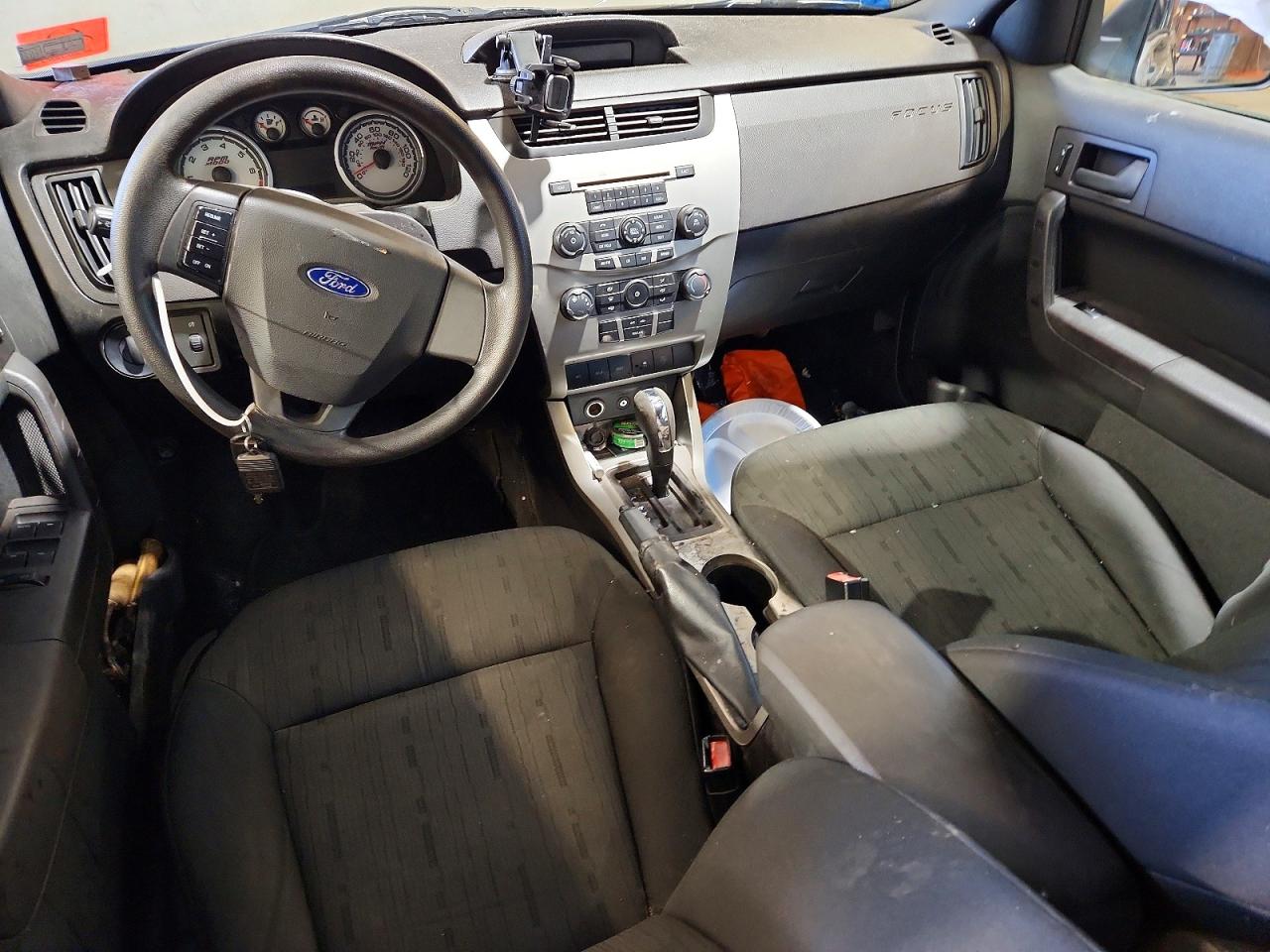 2010 FORD FOCUS