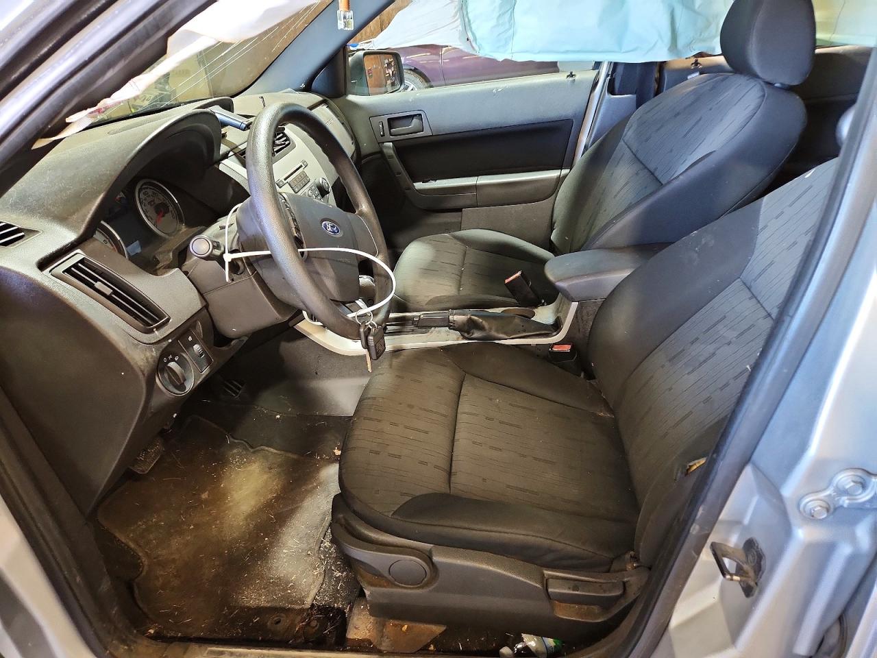 2010 FORD FOCUS