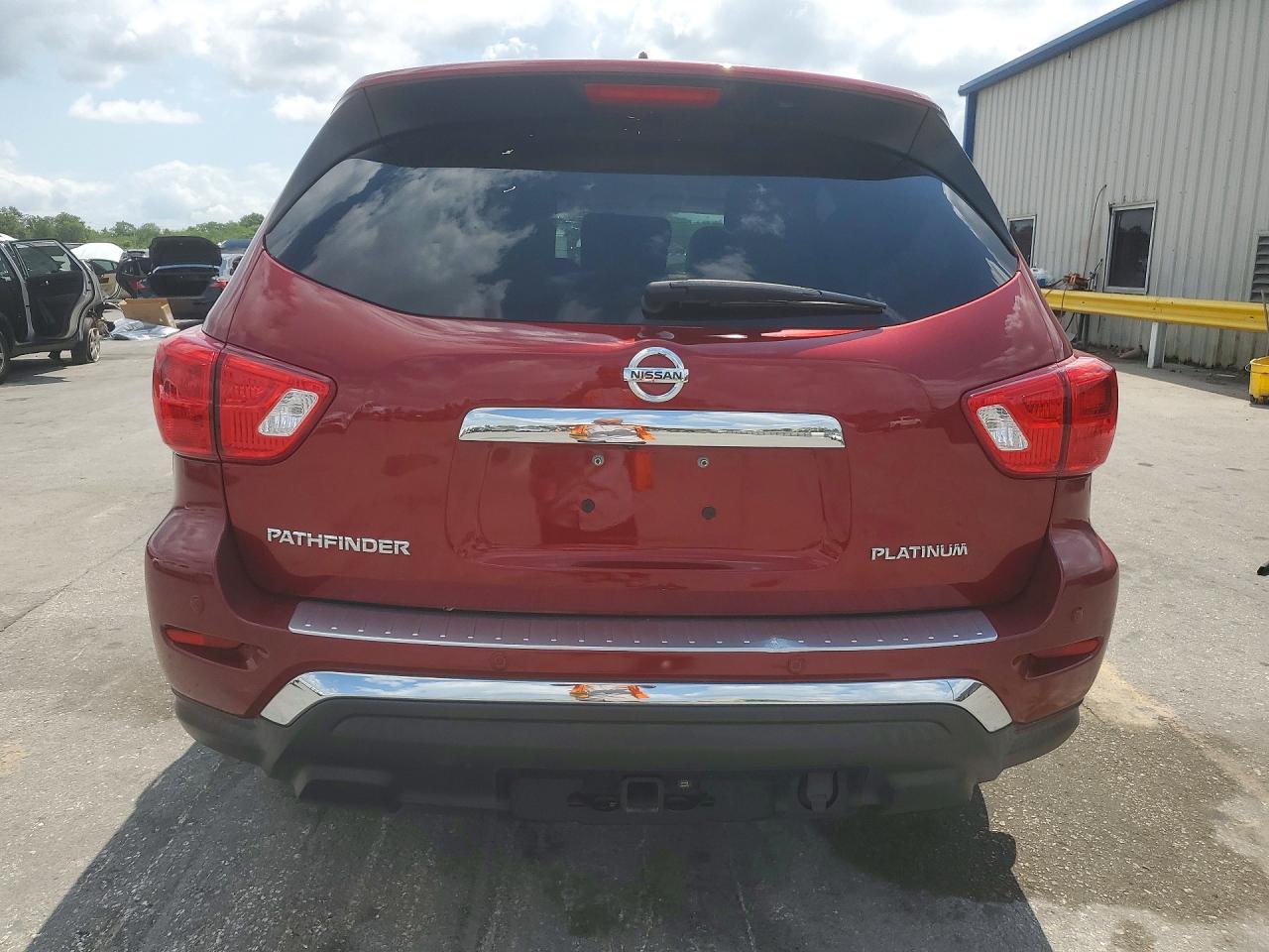 2018 NISSAN PATHFINDER