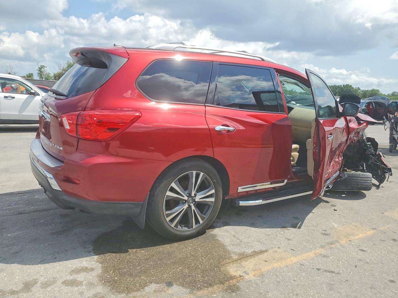 2018 NISSAN PATHFINDER