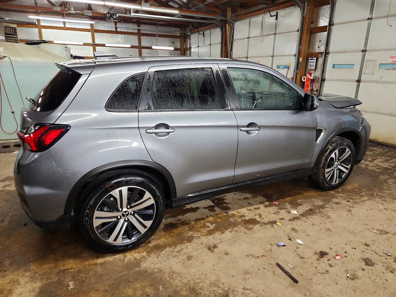 2025 MITSUBISHI OUTLANDER