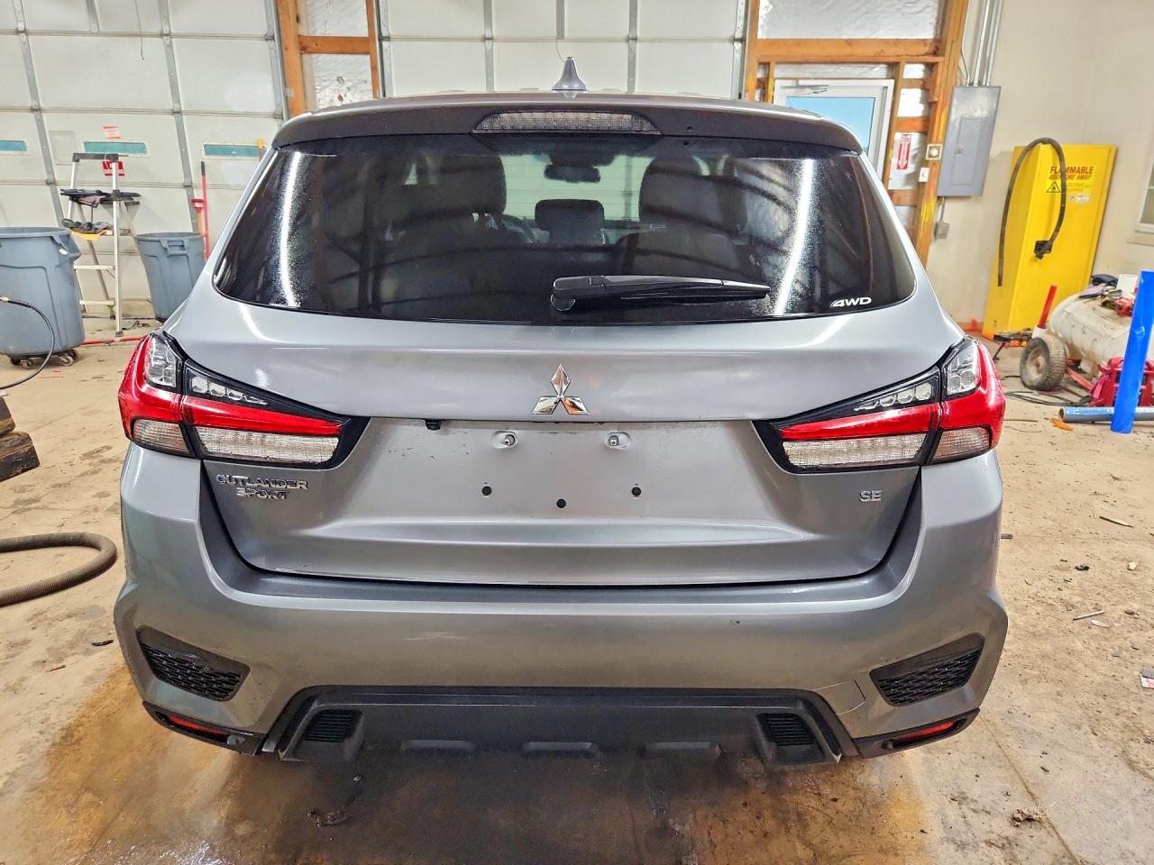 2025 MITSUBISHI OUTLANDER