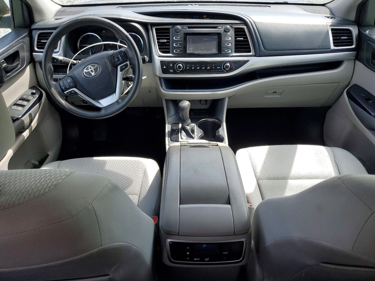2015 TOYOTA HIGHLANDER