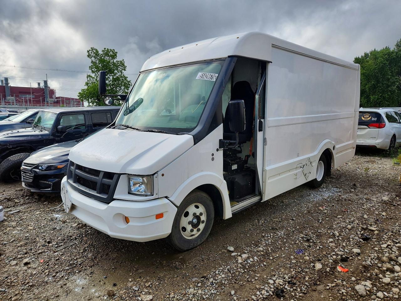 2018 ISUZU NPR