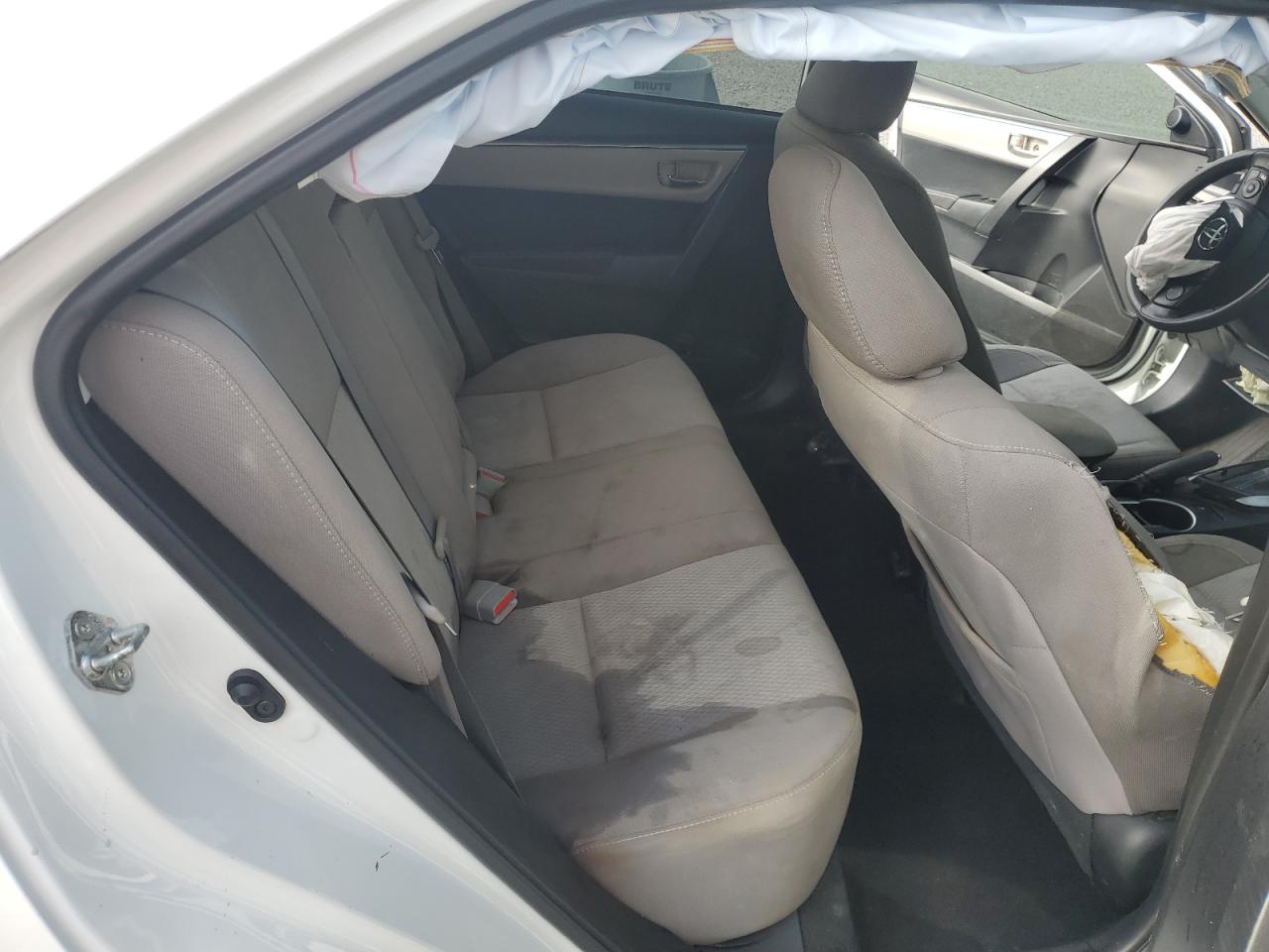 2016 TOYOTA COROLLA