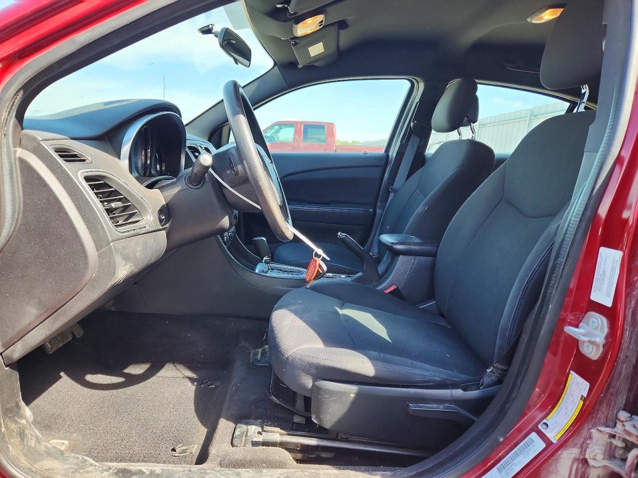 2014 CHRYSLER 200