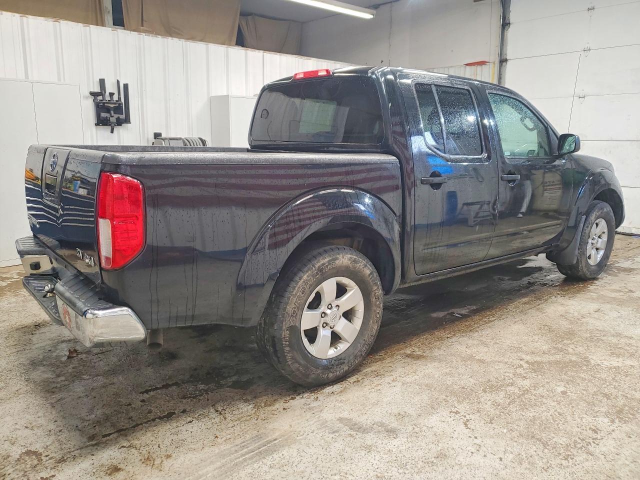 2012 NISSAN FRONTIER